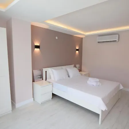 ホテル Ruhe アラカティ