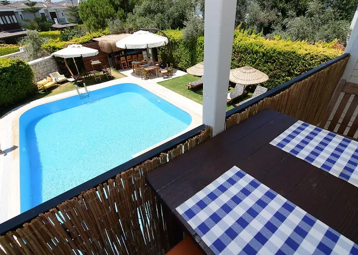 Ruhe מלון אלאקאטי